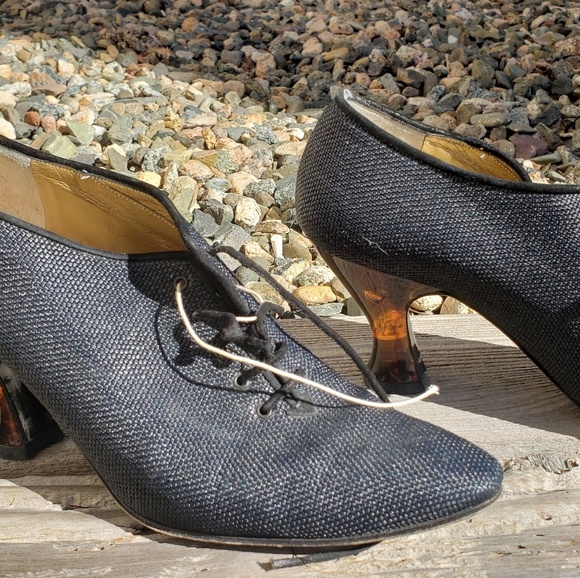 Yves Saint Laurent Booties - Picture 4 of 6